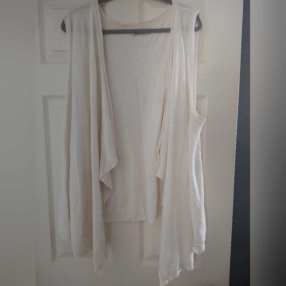 Old navy white XXL tank cover